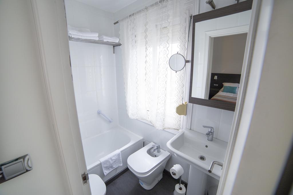 Hostal Cabo Mayor Santander Eksteriør billede